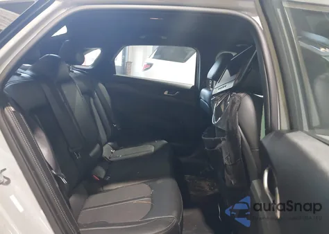 2021 Kia K5 Gt-Line z USA, uszkodzony, nr VIN 5XXG64J22MG062153